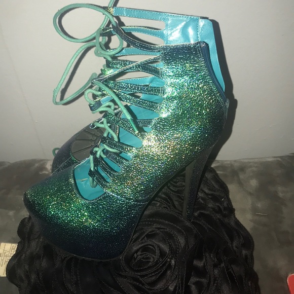 SHANA HEEL: Super Blue Iridescent Platform - Picture 5 of 5